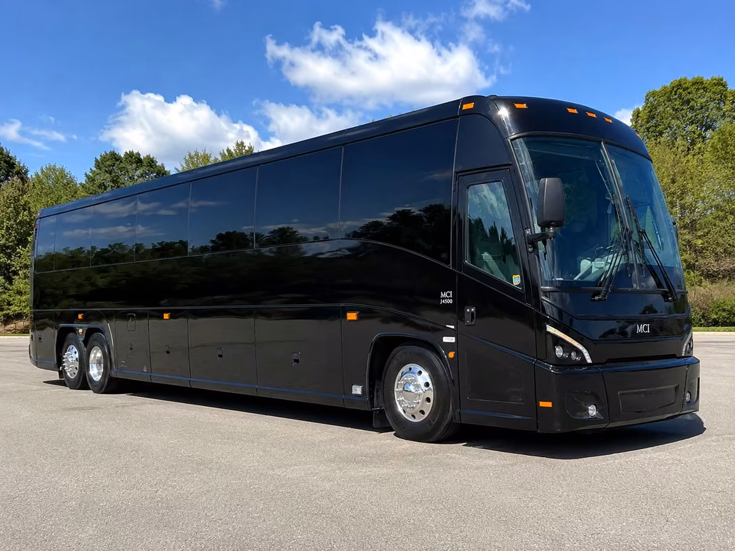 corporate event shuttle services in redondo beach that actually run on schedule