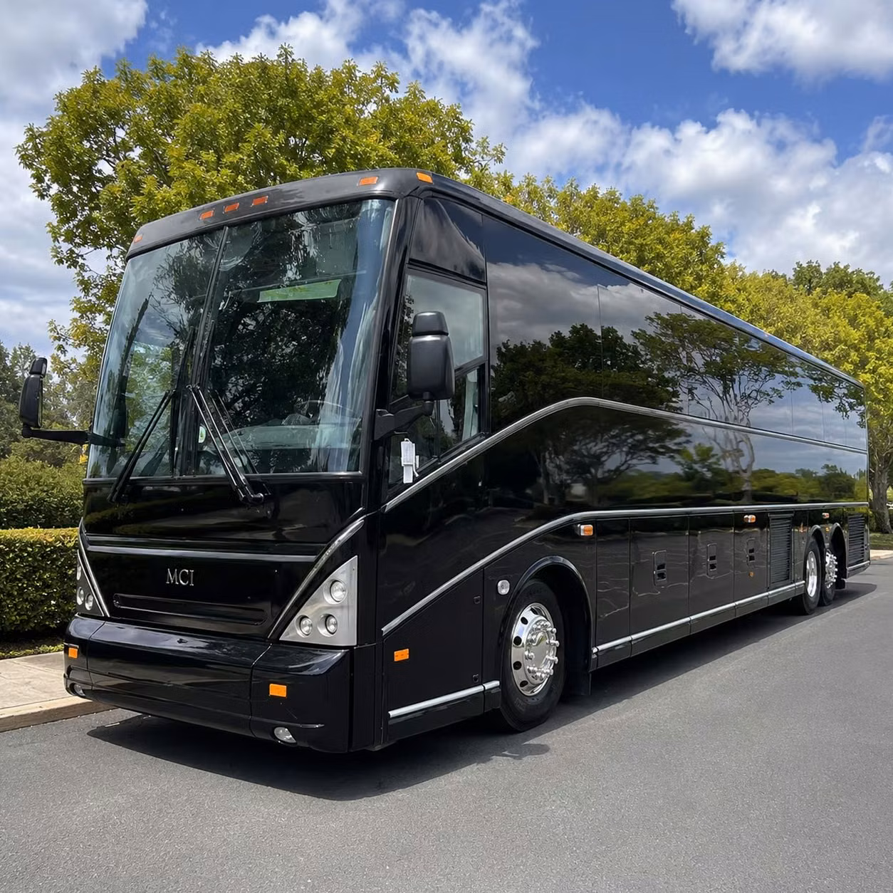 redondobeachcharterbuscompany com makes it easy to book the right bus for any redondo beach concert group